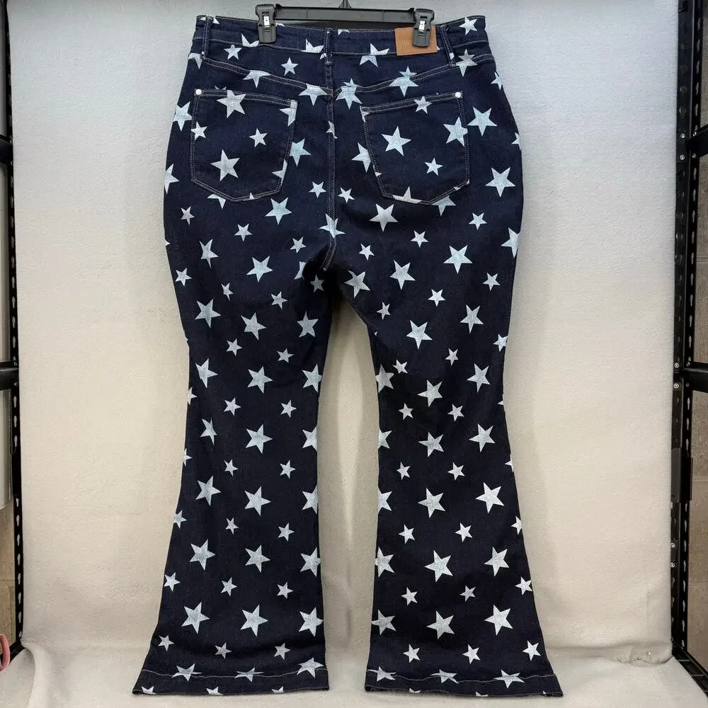 Judy Blue Jeans Women's 20W Dark Blue Star Print Flare Leg Tall Jeans Patriotic - Picture 2 of 15